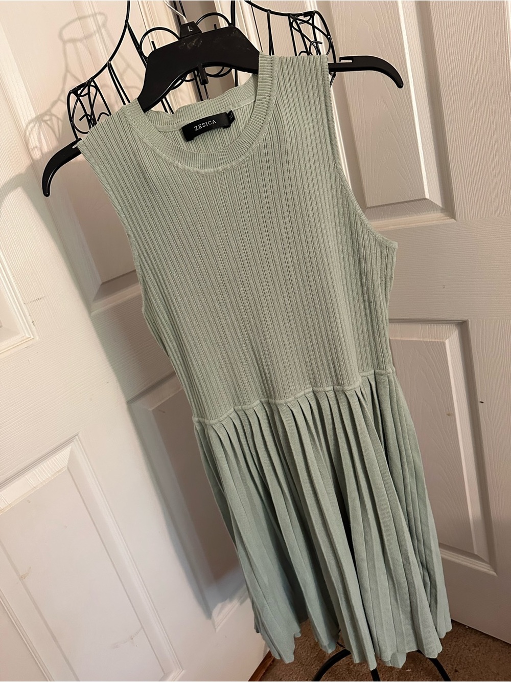 Zesica Sleeveless Pleated Knit Dress in Sage Green